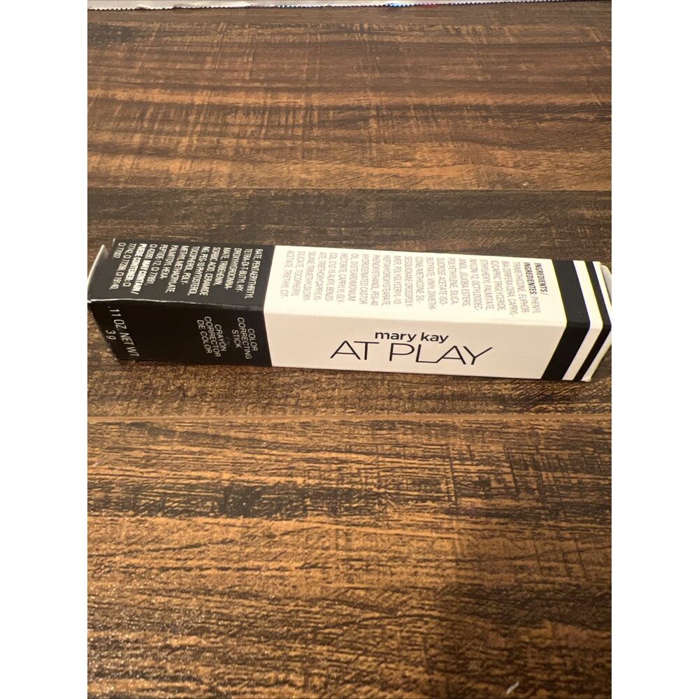 Mary Kay At Play NIB Correcting Stick ~ WIPE RED 121197 BRAND NEW